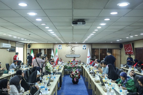 نشست خبری رئیس جمعیت هلال احمر