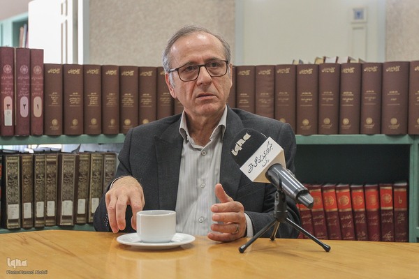 فرامرز حاج منوچهری-مدیرگروه قرآن و حدیث مرکز دایرت المعارف