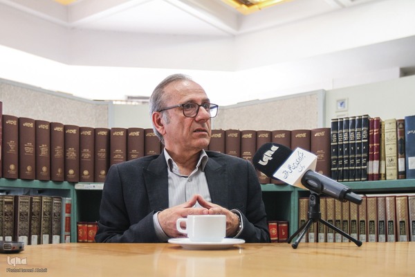 فرامرز حاج منوچهری-مدیرگروه قرآن و حدیث مرکز دایرت المعارف