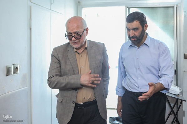 دیدار جامعه قرآنی با خانواده شهید سید جواد محمودی