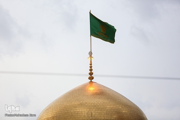 حرم مطهر رضوی در شب ولادت امام رضا(ع)