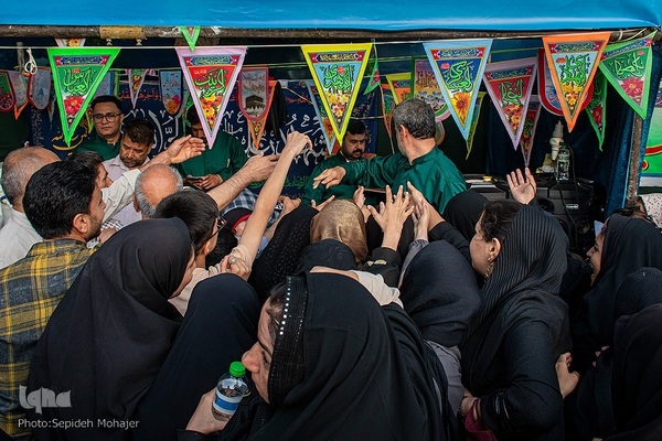 جشن بزرگ امام‌ رضایی‌ها در مشهد