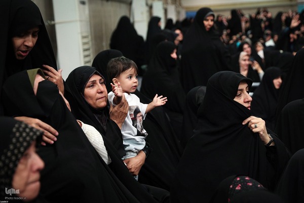 دیدار هزاران نفر از کارگران سراسر کشور با رهبر معظم انقلاب