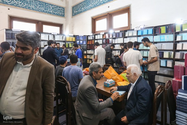 بخش ناشران دانشگاهی سی‌وششمین نمایشگاه بین‌المللی کتاب تهران