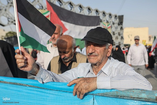 اجتماع مردمی شهدای خدمت، خادمان حرم ایران