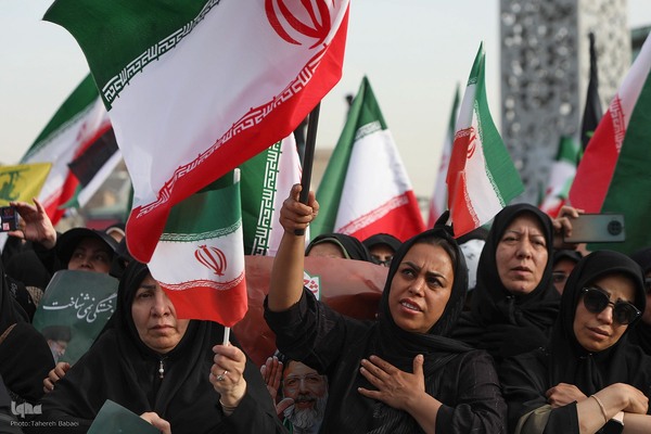 اجتماع مردمی شهدای خدمت، خادمان حرم ایران