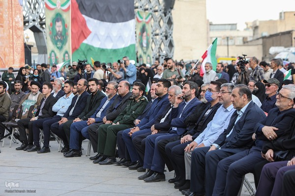 اجتماع مردمی شهدای خدمت، خادمان حرم ایران