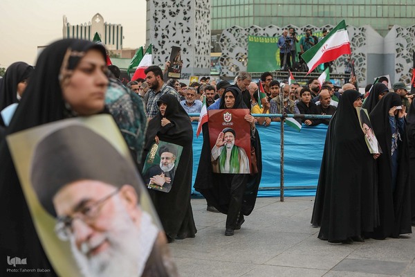 اجتماع مردمی شهدای خدمت، خادمان حرم ایران