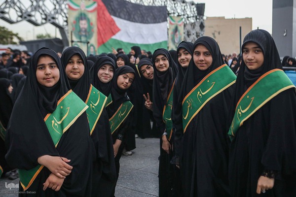 اجتماع مردمی شهدای خدمت، خادمان حرم ایران