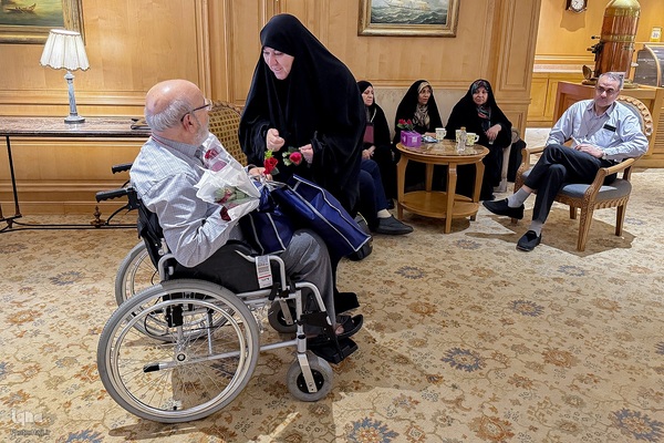 ورود کاروان جانبازان به مدینه النبی
