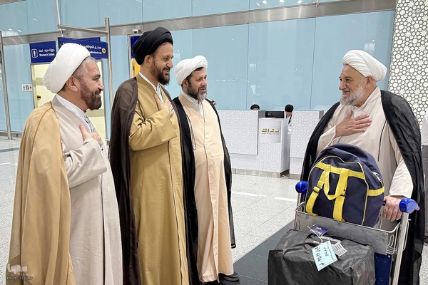 ورود نمایندگان دفاتر آیات و مراجع عظام تقلید به مدینه