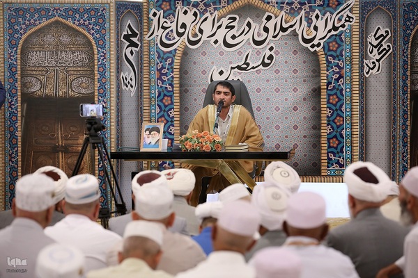 همایش سراسری زائران ایرانی اهل سنت