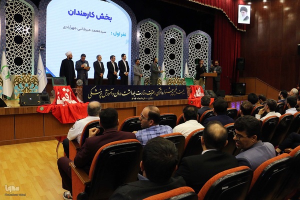 اختتامیه جشنواره قرآن و عترت وزارت بهداشت در زنجان