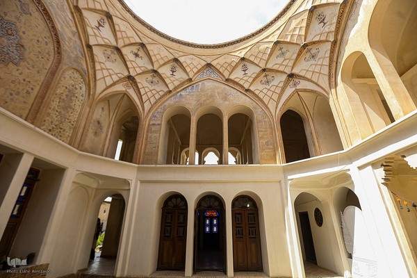 خانه طباطبایی‌ها کاشان