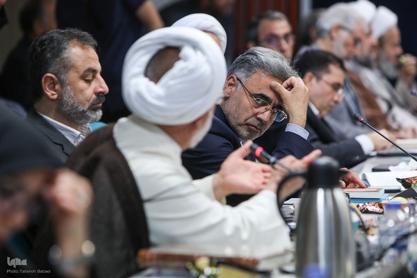 نشست هم‌اندیشی صاحبنظران و فعالان مردمی نهج‌البلاغه