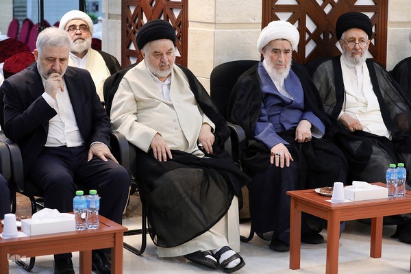 دیدار نمایندگان مراجع عظام تقلید با سرپرست حجاج ایرانی