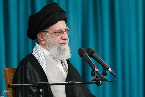 دیدار نمایندگان مجلس شورای اسلامی با رهبر انقلاب