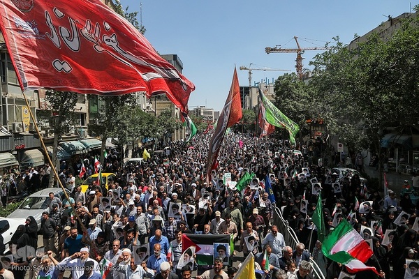 اجتماع مردم مشهد در محکومیت حمله اسرائیل به ایران