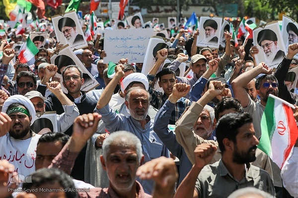 اجتماع مردم مشهد در محکومیت حمله اسرائیل به ایران