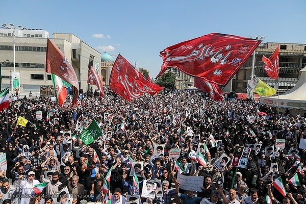 اجتماع مردم مشهد در محکومیت حمله اسرائیل به ایران
