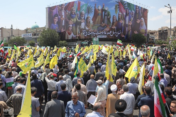 راهپیمایی مردم تهران علیه تهاجم رژیم صهیونیستی