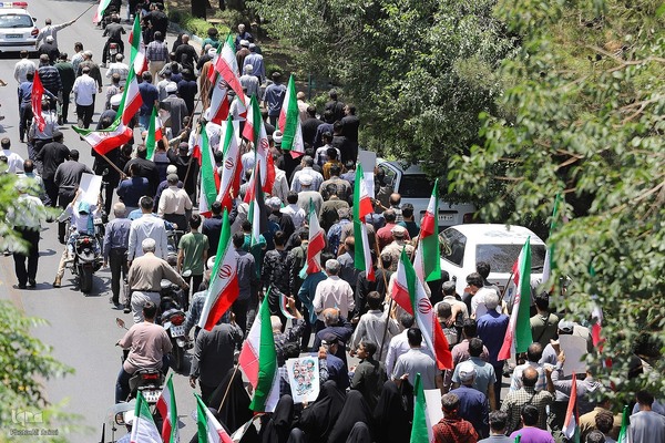 راهپیمایی مردم اصفهان علیه تهاجم رژیم صهیونیستی