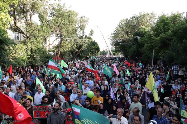 خروش غدیری مردم تبریز