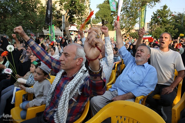 اجتماع بزرگ مردم قزوین در غدیر