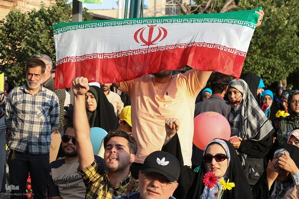 اجتماع بزرگ مردم قزوین در غدیر