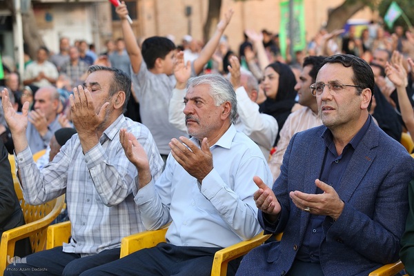 اجتماع بزرگ مردم قزوین در غدیر