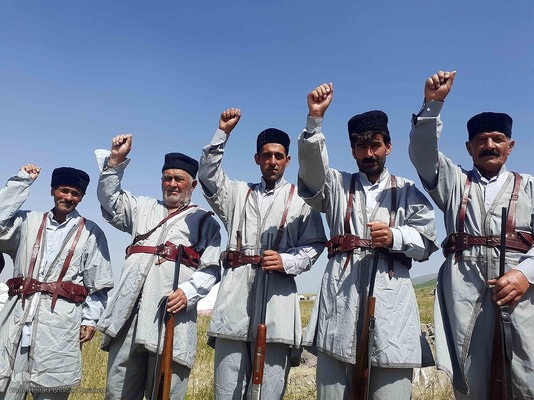 تجمع مردمی و اعلام آمادگی مردم غیور و غریتمند عشایر منطقه ارسباران برای دفاع از وطن