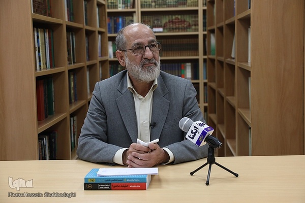 محمد اسفندیاری