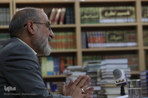 محمد اسفندیاری