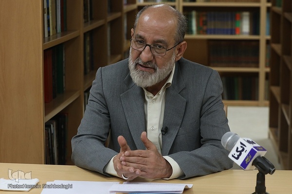 محمد اسفندیاری