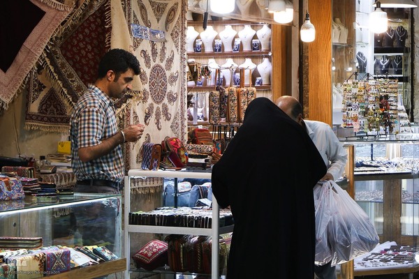 اصفهان در تکاپوی زندگی روزمره