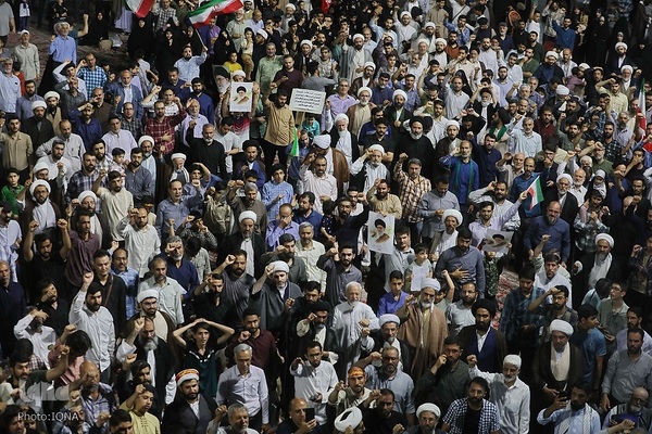 اعلام انزجار و فریاد انتقام مردم قم علیه تجاوز آمریکا به خاک ایران