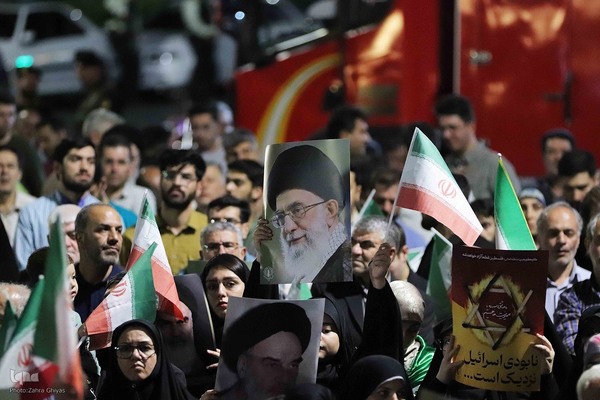 تجمع مردمی حمایت از بشارت فتح در تبریز