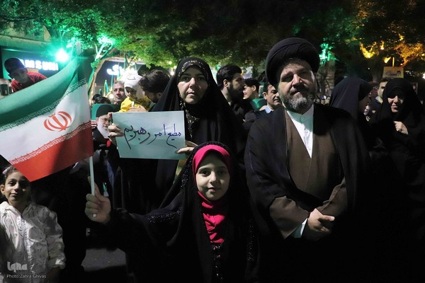 تجمع مردمی حمایت از بشارت فتح در تبریز