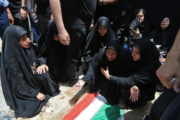 مراسم تشییع و خاکسپاری حافظ قرآن پاسدار شهید احسان ذاکری