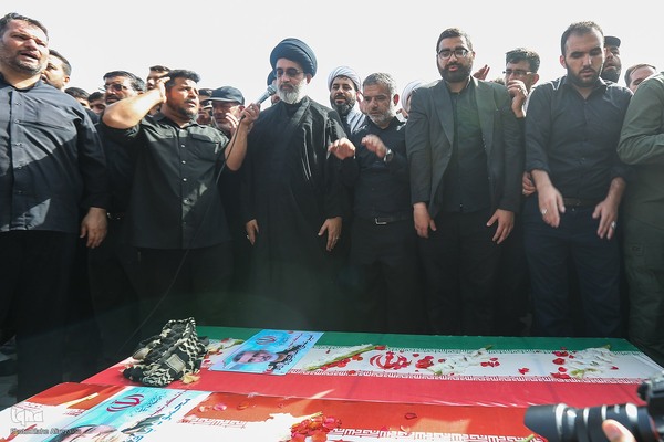 مراسم خاکسپاری سرداران حاجی‌زاده، باقری