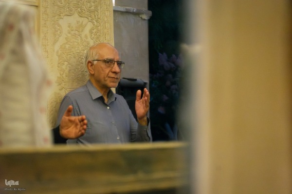 سنت روضه خانگی در خانه تاریخی شیخ‌الاسلام اصفهان