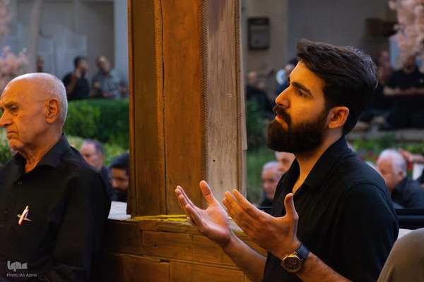 سنت روضه خانگی در خانه تاریخی شیخ‌الاسلام اصفهان