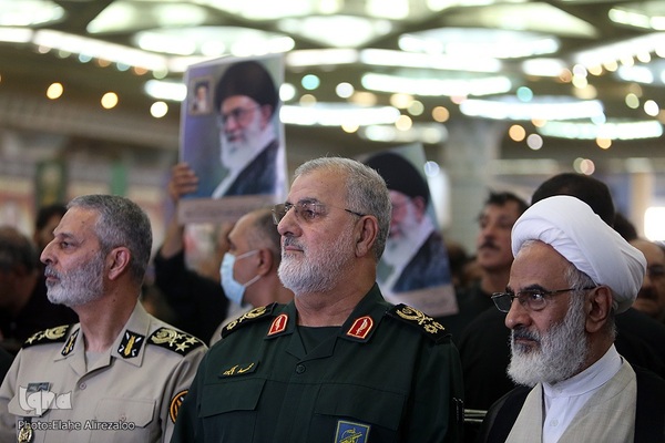 آئین بزرگداشت شهدای اقتدار ایران