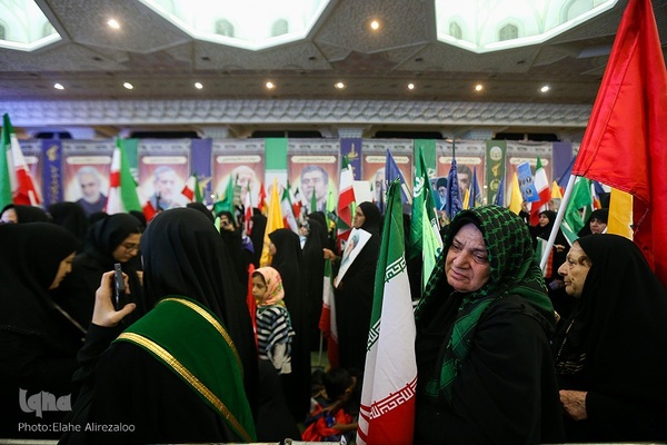 آئین بزرگداشت شهدای اقتدار ایران