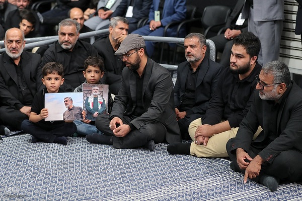 اولین شب مراسم عزاداری سید و سالار شهیدان(ع) در حسینیه امام خمینی(ره)