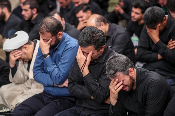 مراسم عزاداری شب هشتم محرم ۱۴۴۷ در حسینیه امام خمینی