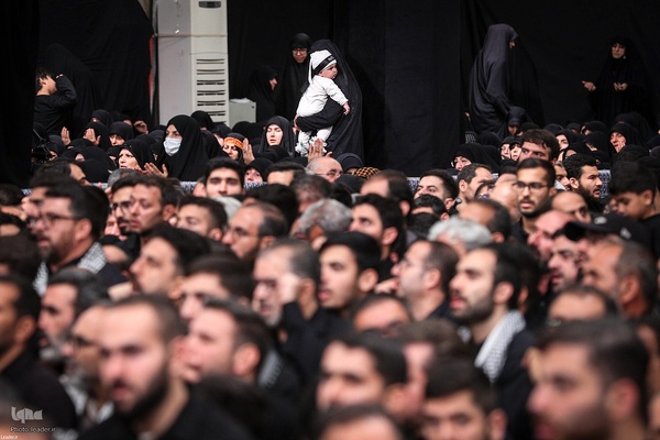 مراسم عزاداری شب هشتم محرم ۱۴۴۷ در حسینیه امام خمینی