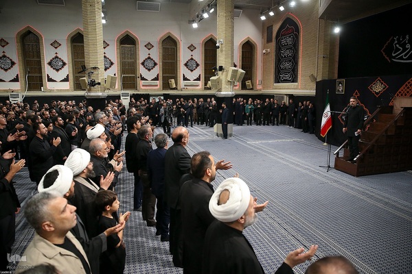 مراسم عزاداری شب هشتم محرم ۱۴۴۷ در حسینیه امام خمینی