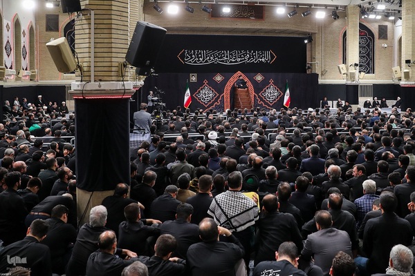 مراسم عزاداری شب تاسوعا در حسینیه امام خمینی(ره)