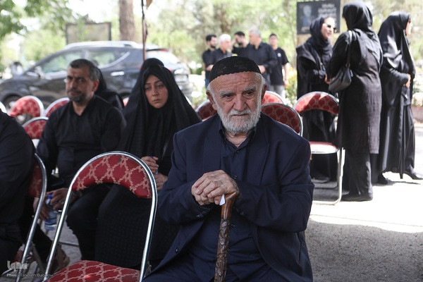 مراسم تشییع پیکر حجت‌الاسلام و المسلمین سیدمحمدباقر حجتی